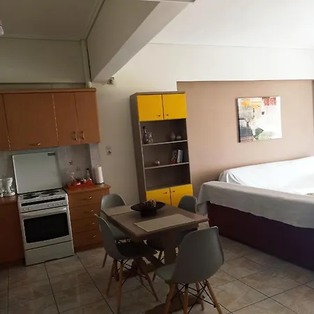 Sea View Apartment *